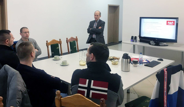 Fachowe materiały szkoleniowe