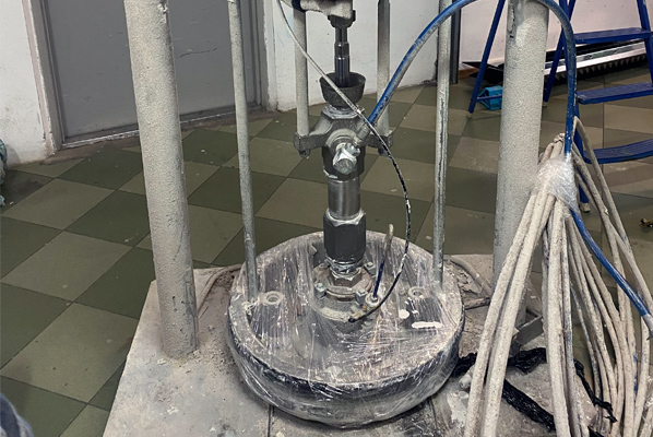 Urządzenia do topienia materiałów termotopliwych