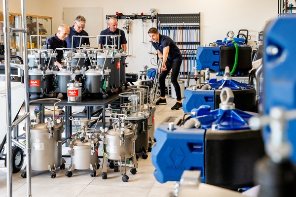 Serwis, naprawa, regeneracja sprzętu malarskiego