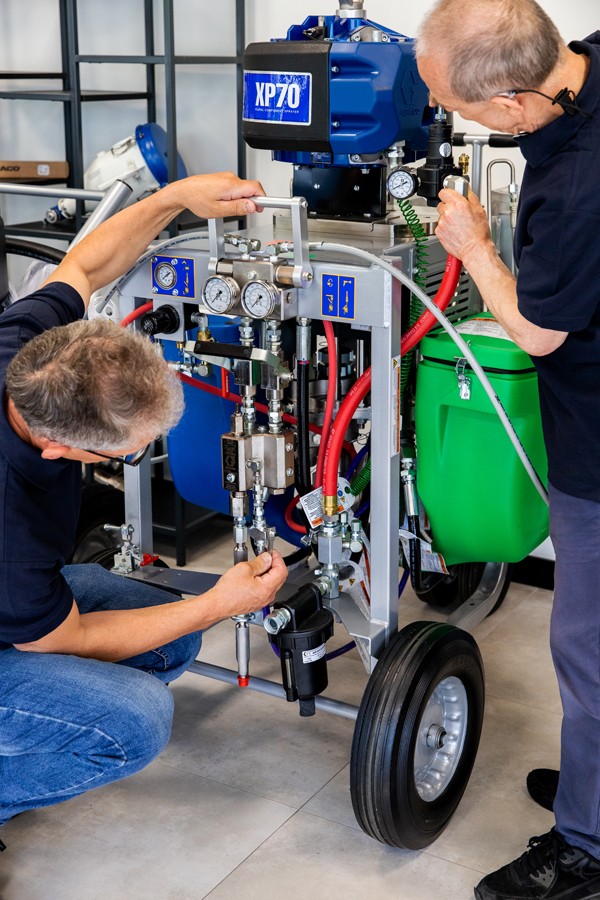 Zakres usług naprawczych urządzeń malarskich