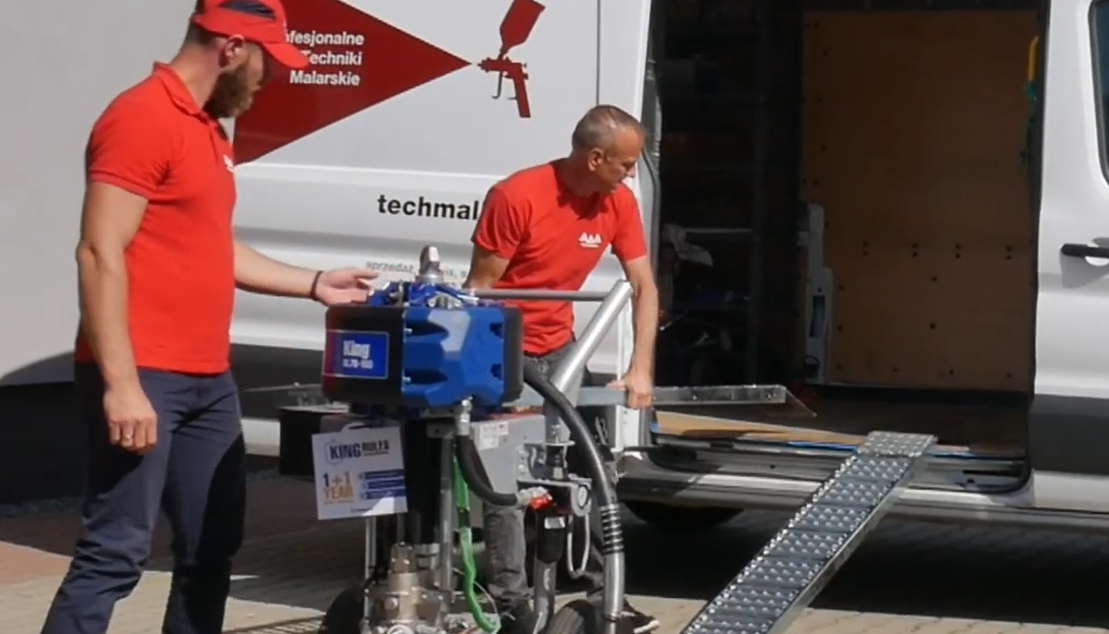 Agregat malarski w bagażniku