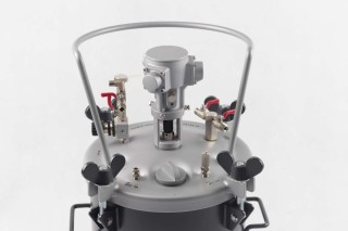 Zbiornik ciśnieniowy 20 l z mieszadłem pneumatycznym