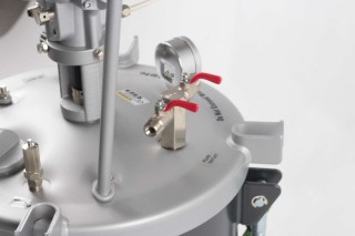 Zbiornik ciśnieniowy 20 l z mieszadłem pneumatycznym